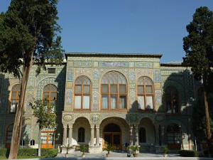 Golestan Palace: painted tiles on the outside