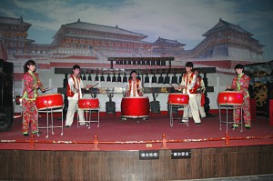 Vorführung im Trommelturm in Xian